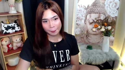 Mikka online show from 02/18/25, 05:53