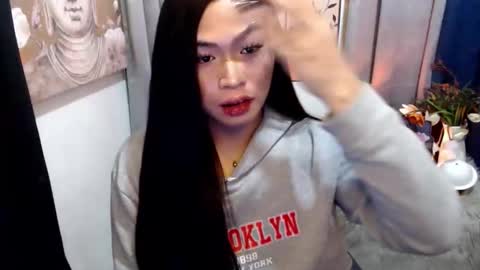 Snapshot of queenofcum169xx chatting on 02/27/26, 05:02 Mikka online show from 02/27/26, 05:02