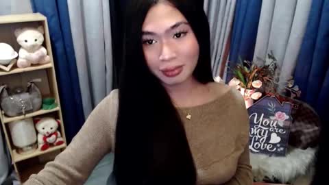 Snapshot of queenofcum169xx chatting on 03/29/26, 03:23 Mikka online show from 03/29/26, 03:23