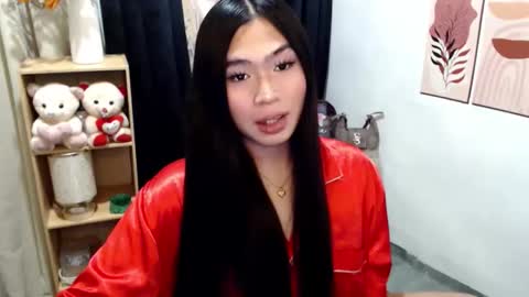 Snapshot of queenofcum169xx chatting on 04/09/26, 05:29 Mikka online show from 04/09/26, 05:29
