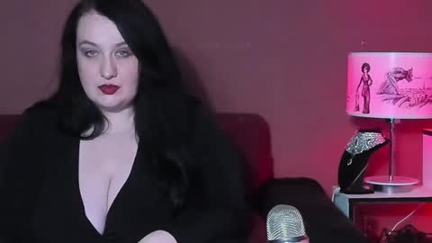 Snapshot of queenofhaze chatting on 01/06/25, 04:36 you may simply address Me with Your Grace online show from 01/06/25, 04:36