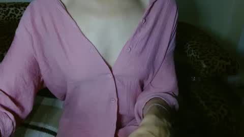 queenoftenderness online show from 12/08/24, 08:58