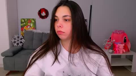 Snapshot of queenofthesense chatting on 11/20/25, 10:48 Patricia online show from 11/20/25, 10:48