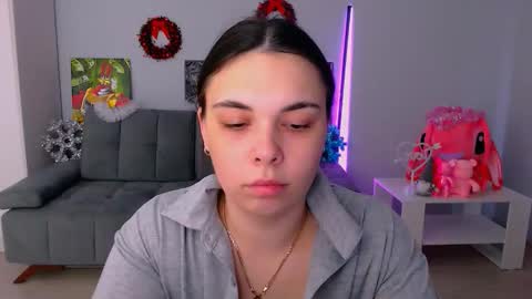 Snapshot of queenofthesense chatting on 12/02/25, 10:09 Patricia online show from 12/02/25, 10:09