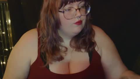 queenpaige444 online show from 02/26/25, 08:48