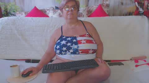 QueenPammy online show from 01/06/25, 12:02