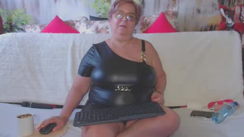 QueenPammy online show from 01/07/25, 10:54