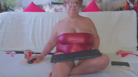QueenPammy online show from 01/09/25, 12:41
