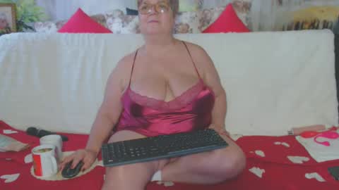 QueenPammy online show from 01/16/25, 01:58