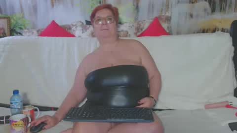 QueenPammy online show from 01/25/25, 01:19