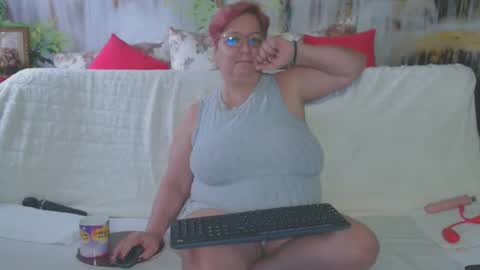 QueenPammy online show from 02/02/25, 12:57