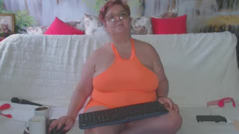 QueenPammy online show from 02/05/25, 10:08