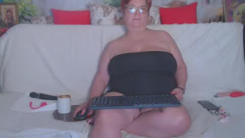 QueenPammy online show from 02/16/25, 03:27