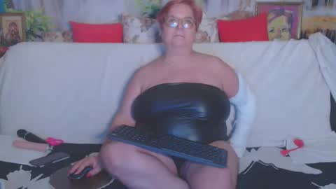 QueenPammy online show from 02/28/25, 02:09