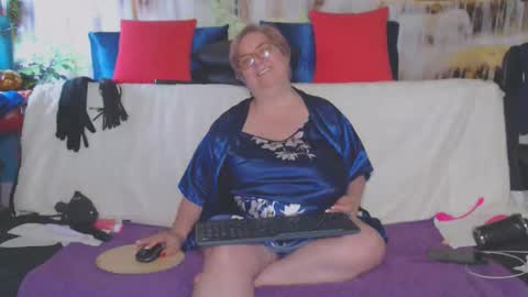 QueenPammy online show from 04/01/26, 01:41