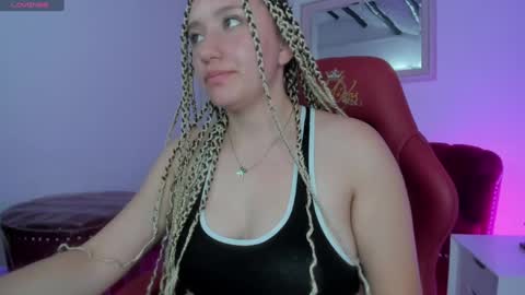 Queen Rose  online show from 02/08/25, 04:36