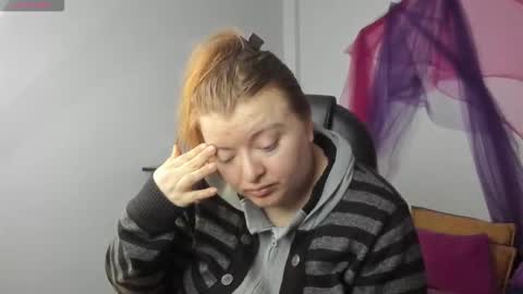 Samantha online show from 11/05/25, 12:27