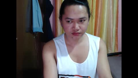 Snapshot of queensassy_ chatting on 03/19/26, 10:08 Erin online show from 03/19/26, 10:08