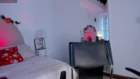 sofie online show from 12/21/25, 06:59