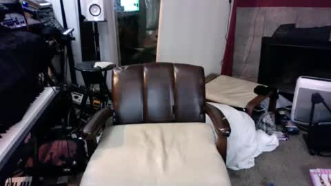 Snapshot of queensqueen chatting on 09/26/25, 06:06 queensqueen online show from 09/26/25, 06:06