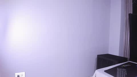 Snapshot of queenstarhyl chatting on 04/07/26, 03:07 queenstarhyl online show from 04/07/26, 03:07