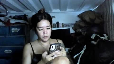 Snapshot of queenstefhanie chatting on 06/07/26, 12:48 stephanie online show from 06/07/26, 12:48
