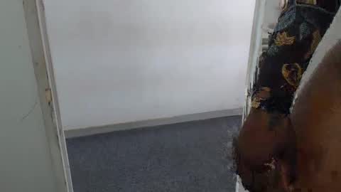 TEE online show from 03/11/25, 07:04