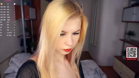 Snapshot of quennabrucker chatting on 12/01/25, 06:29 Tate online show from 12/01/25, 06:29