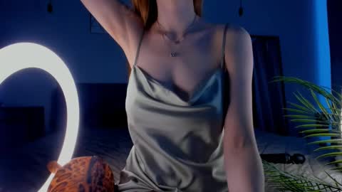 Teri  My favorite vibes 77 101 222 666 online show from 02/15/25, 06:12