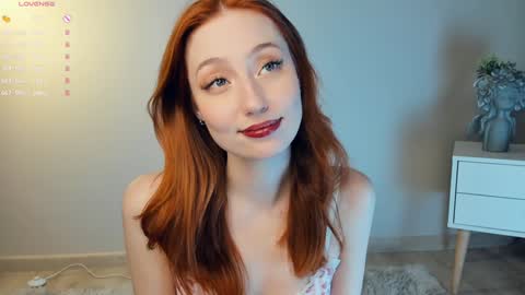 Snapshot of quennaedger chatting on 12/13/24, 10:30 Fiona online show from 12/13/24, 10:30