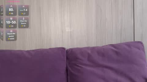 Snapshot of quennaedger chatting on 09/30/25, 04:06 Fiona online show from 09/30/25, 04:06