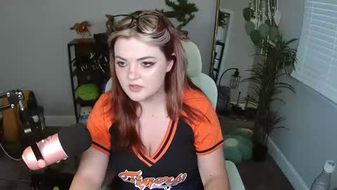 Bri online show from 03/16/26, 10:58