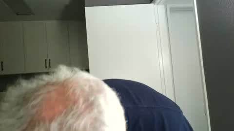 Snapshot of quest_one chatting on 06/22/26, 03:58 Jim online show from 06/22/26, 03:58