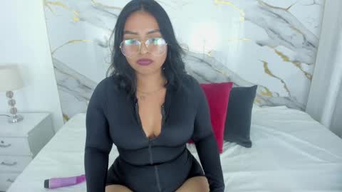 Pamela  online show from 02/08/25, 01:00