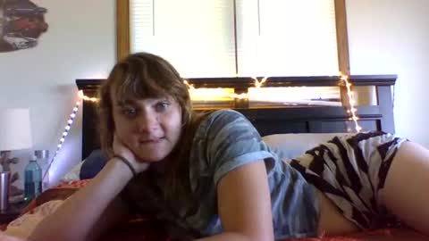 quicklikabunny online show from 06/16/26, 03:03