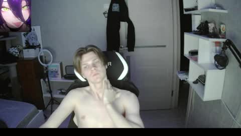 Snapshot of quiet_sh chatting on 04/06/26, 10:11 quiet_sh online show from 04/06/26, 10:11