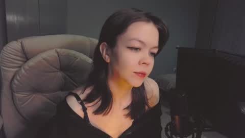 quietluxury online show from 06/08/26, 06:19