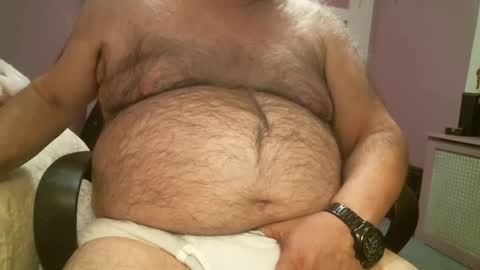 Snapshot of quietnshy2 chatting on 11/19/25, 03:28 quietnshy2 online show from 11/19/25, 03:28