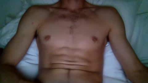 Snapshot of quiii1103 chatting on 10/07/25, 01:47 quiii1103 online show from 10/07/25, 01:47