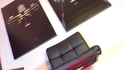quuen_valery online show from 07/04/26, 07:03