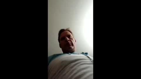 r04233054 online show from 04/19/26, 02:27