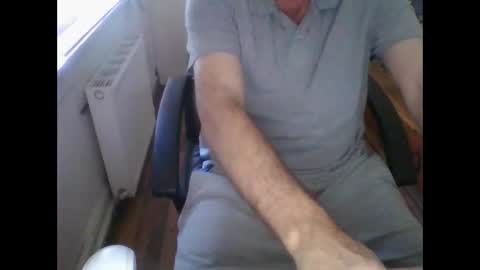 Snapshot of r30csm13 chatting on 09/28/25, 03:39 r30csm13 online show from 09/28/25, 03:39