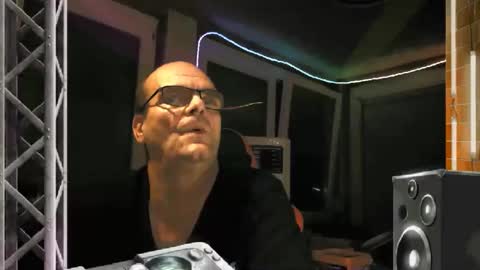 dj mike online show from 10/13/25, 07:36