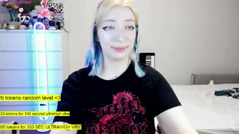 - online show from 04/25/26, 09:12