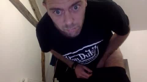 Snapshot of rabouin95400 chatting on 02/27/25, 07:47 rabouin95400 online show from 02/27/25, 07:47