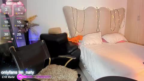 natalia  -  online show from 12/23/25, 01:36