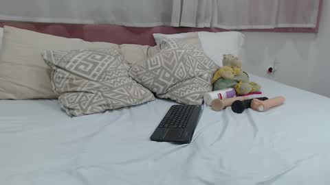 rachel  online show from 03/12/25, 09:24