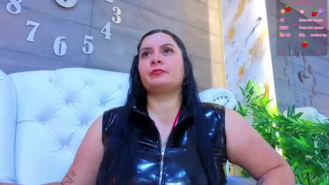 Snapshot of rachel_carlton chatting on 05/27/26, 01:41 Rachel online show from 05/27/26, 01:41