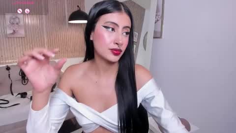 Snapshot of rachel_es chatting on 12/05/25, 06:00 RACHEL ES online show from 12/05/25, 06:00