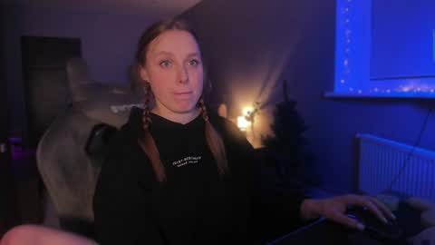 Diana online show from 12/17/24, 12:23